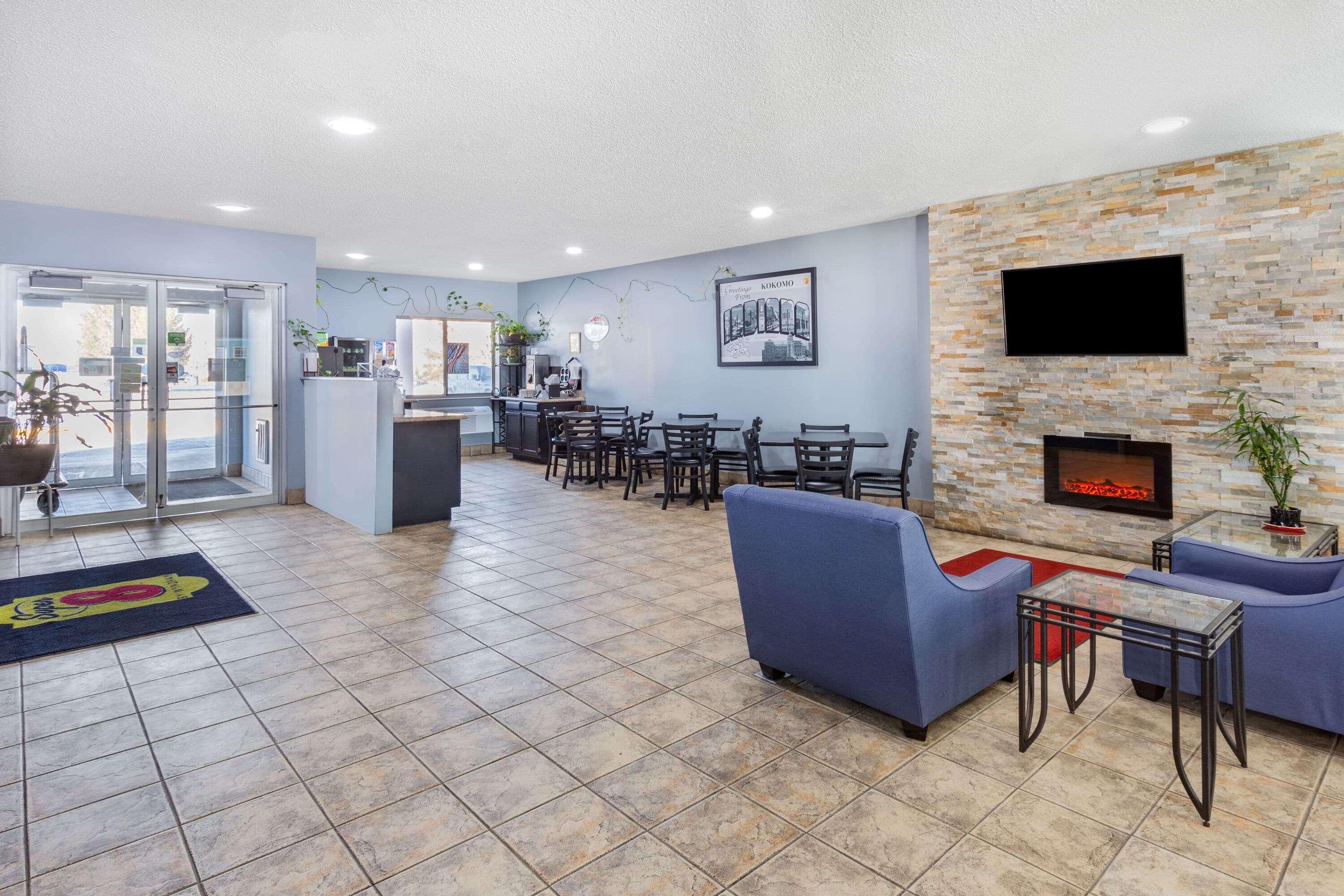 Super 8 By Wyndham Kokomo Exterior photo