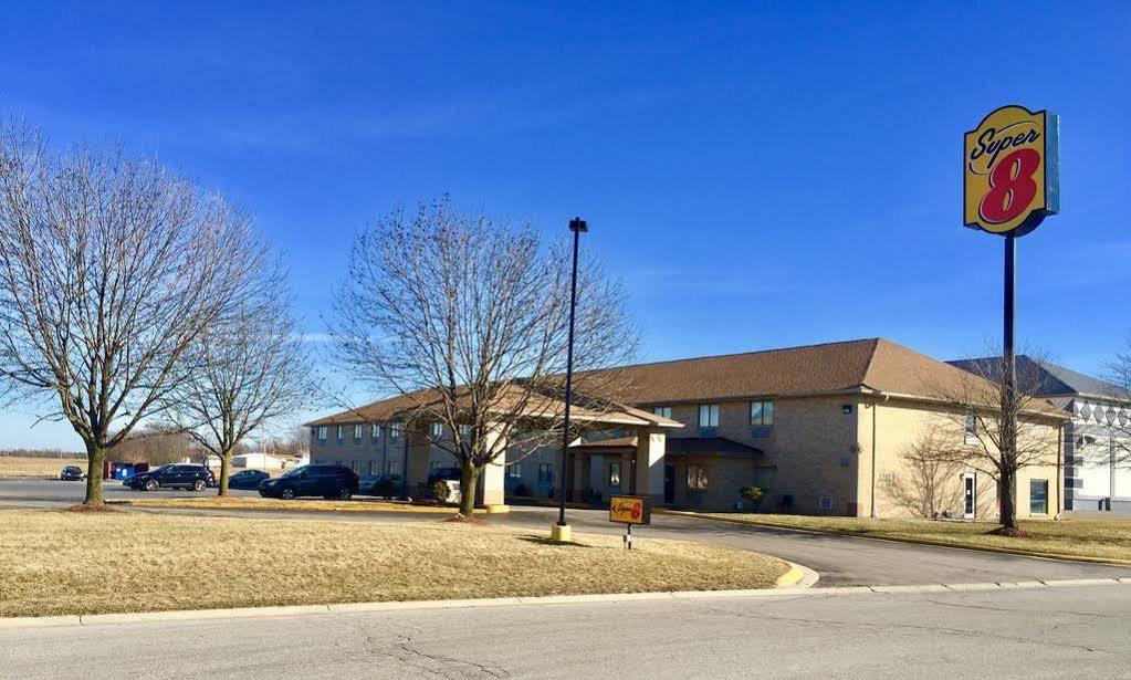 Super 8 By Wyndham Kokomo Exterior photo